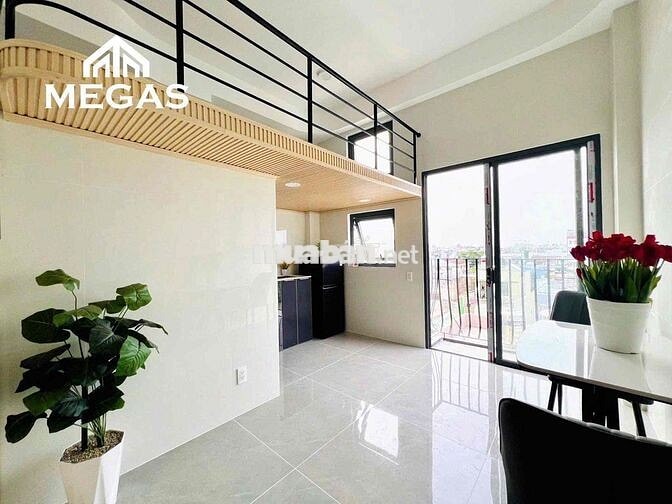 ngay đại học UEH Nguyễn Tri Phương Quận 10 ở được 3-4 bạn nè