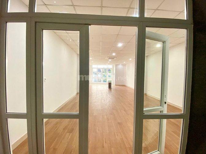 Cho thuê sàn Vp 100m Khu Đền Lừ, có hầm xe máy, chỗ để Ô Tô, 12 triệu
