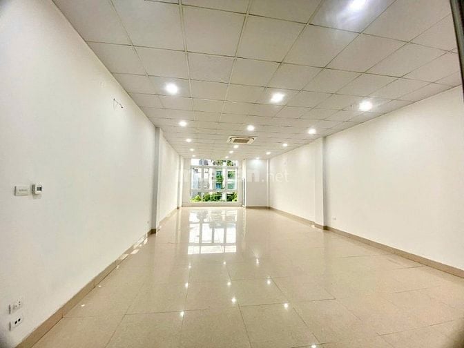 Cho thuê sàn Vp 100m Khu Đền Lừ, có hầm xe máy, chỗ để Ô Tô, 12 triệu