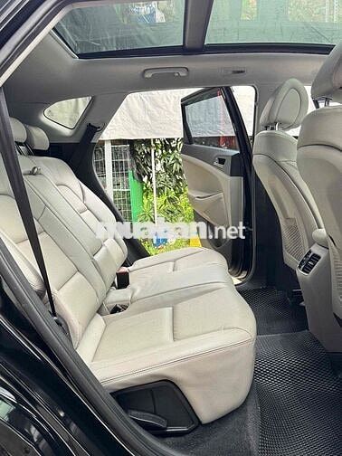 Hyundai Tucson 2.0 ATH 29.000 km
