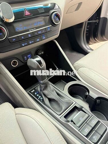 Hyundai Tucson 2.0 ATH 29.000 km