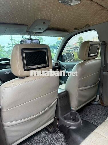 Ford Everest 2006 Số sàn Dầu Đen 7 chỗ