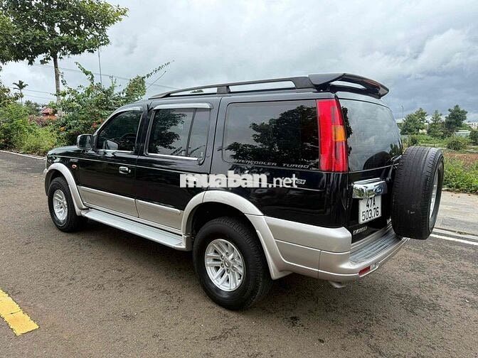 Ford Everest 2006 Số sàn Dầu Đen 7 chỗ