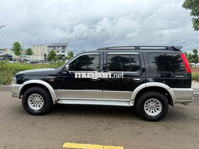 Ford Everest 2006 Số sàn Dầu Đen 7 chỗ