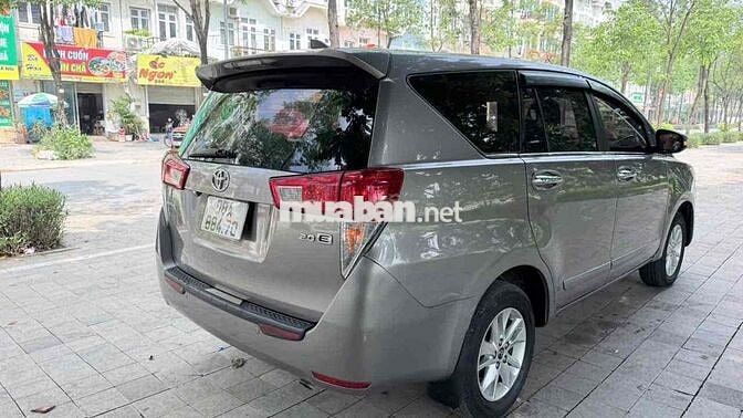 Toyota Innova 2018 8 chỗ Xám Số sàn