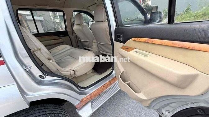 Ford Everest 2011 Tự động Bạc