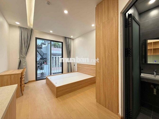cho thuê căn hộ full nt có ban côn, cho nuôi thú cưng, gần TDTU, RMIT