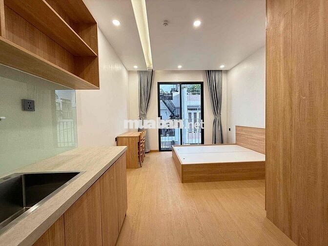 cho thuê căn hộ full nt có ban côn, cho nuôi thú cưng, gần TDTU, RMIT