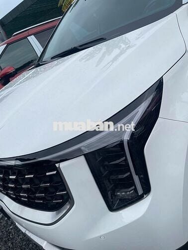 KIA CARNIVAL 1.6T HEV SIGNATURE Trắng 7 chỗ