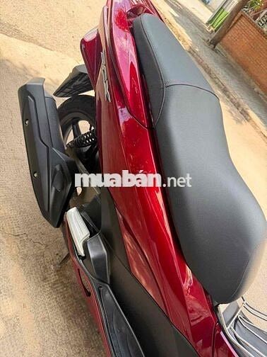 Honda PCX 2015 chính chủ màu - đỏ