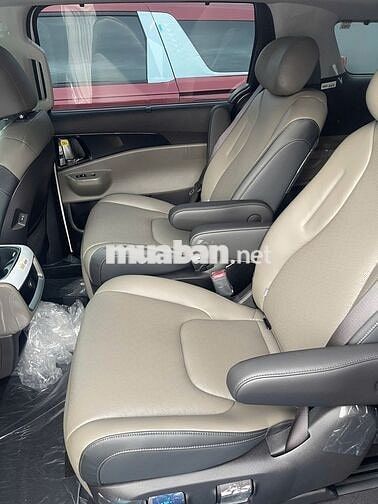 KIA CARNIVAL 1.6T HEV SIGNATURE Trắng 7 chỗ