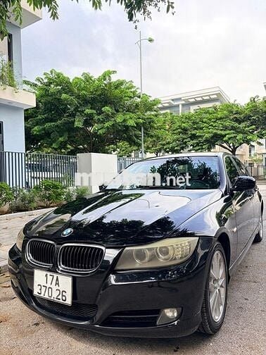 BMW 320 2011 Lái điện Đen