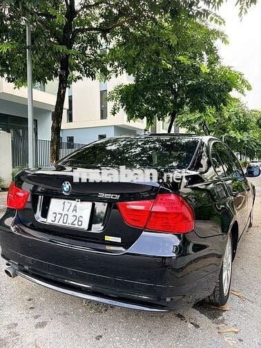 BMW 320 2011 Lái điện Đen
