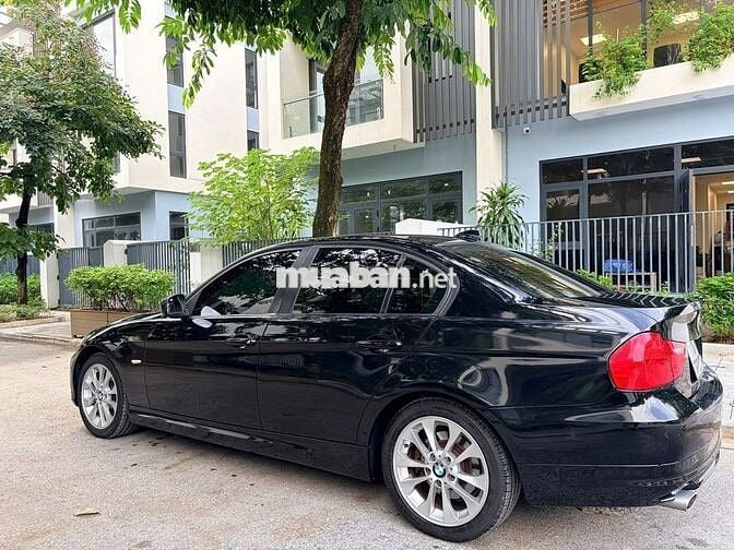 BMW 320 2011 Lái điện Đen