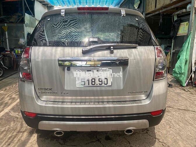 Chevrolet Captiva 2.4 Số tự động màu  Bạc.