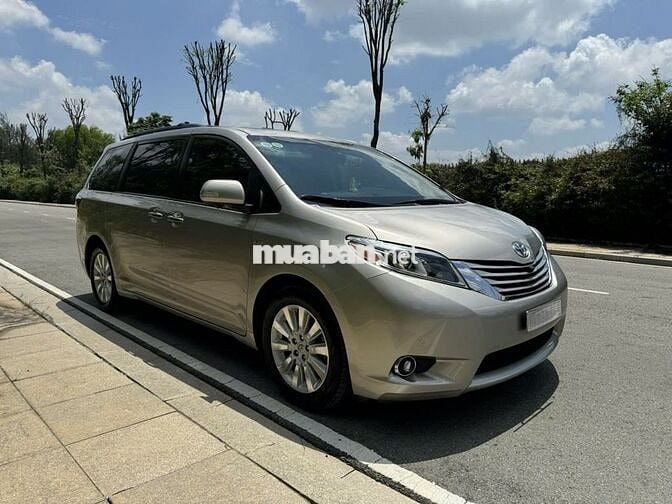 Toyota Sienna Limited 2017 Vàng cát 78.000 km