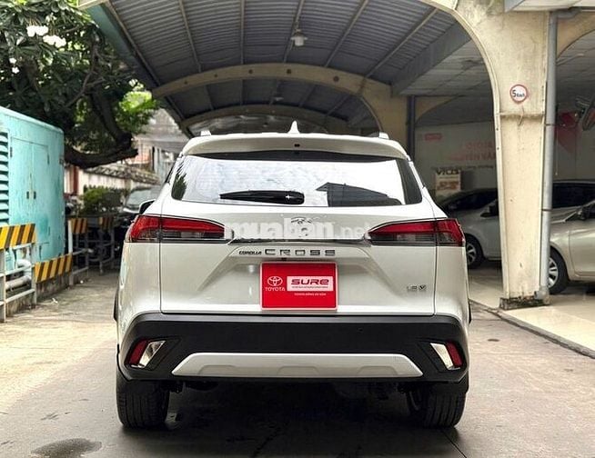 TOYOTA CROSS 1.8V 2023 XE ĐẸP ĐI ÍT - GIÁ CÒN BỚT