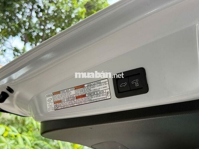 TOYOTA CROSS 1.8V 2023 XE ĐẸP ĐI ÍT - GIÁ CÒN BỚT