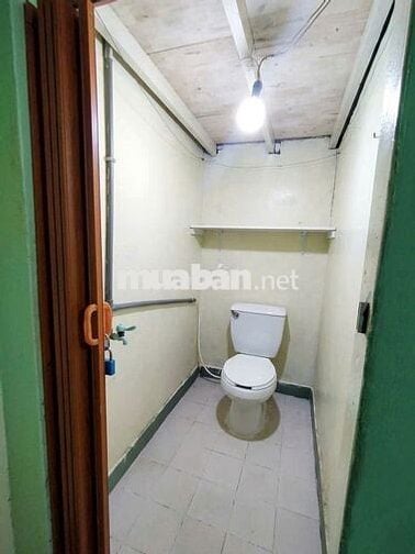 Phòng Trọ Gác Suốt GIÁ RẺ, Sạch Sẽ, Ngay Chợ Xóm Mới
