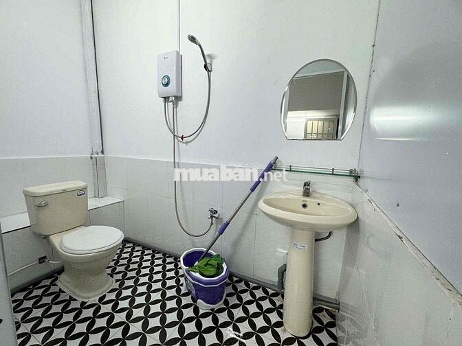 Cho thuê phòng studio cửa sổ thoáng giá tốt, cạnh himlam, gần lotte Q7