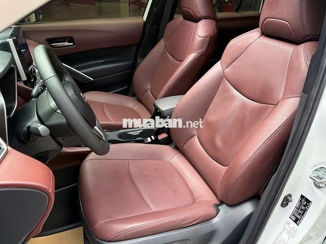 TOYOTA CROSS 1.8V 2023 XE ĐẸP ĐI ÍT - GIÁ CÒN BỚT