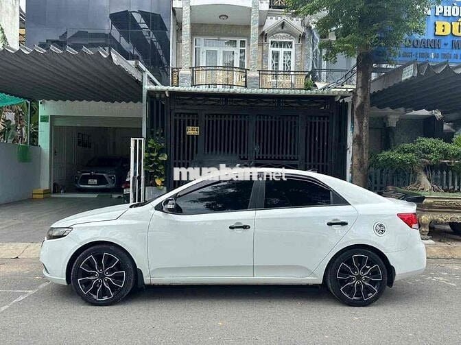 Kia Cerato 2009 số tự động màu Trắng
