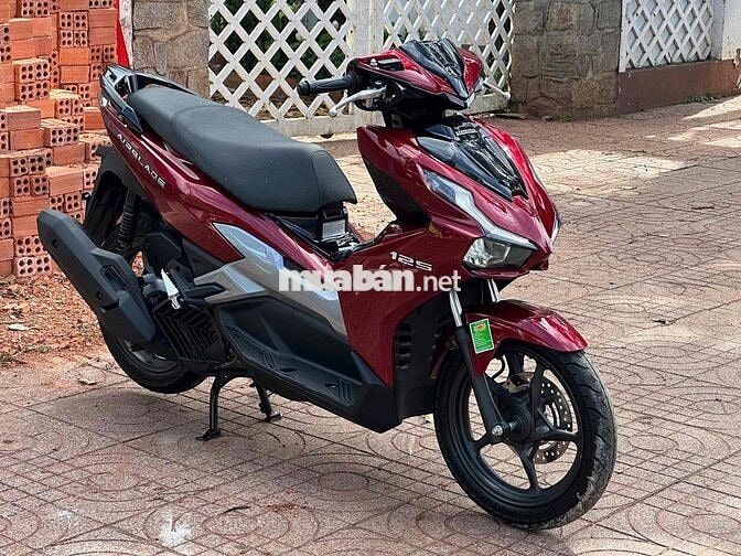 Honda Air Blade 125 2024 Đỏ giá bao sang tên nhé