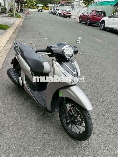 Honda SH Mode 2025 Bạc