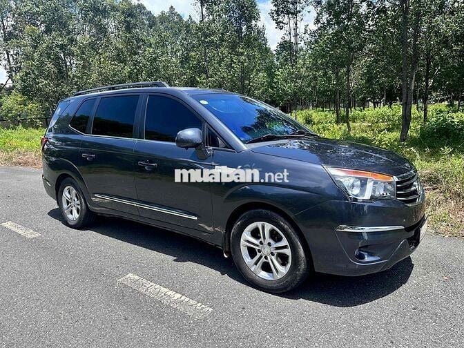 SsangYong Stavic 2017 Dầu Xám