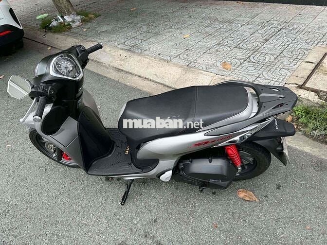 Honda SH Mode 2025 Bạc