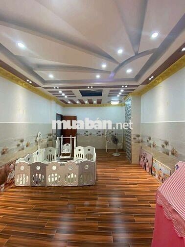 NHÀ TO 5 TẦNG - NGANG 12M  DÀI 35M - ĐƯỜNG 12M