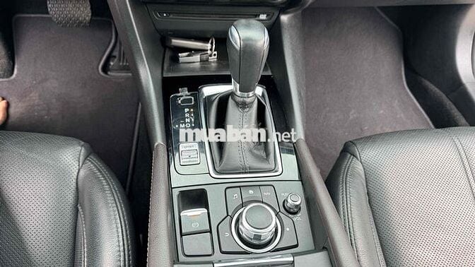 Mazda 3 1.5 AT Facelift 2017 20.000km 1 chủ cọp