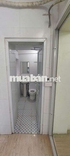 CHO THUÊ CĂN HỘ TẬP THỂ MẶT ĐƯỜNG NGUYỄN CHÍ THANH VIU HỒ NGỌC KHÁNH
