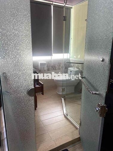 phòng studio lầu 1 - 30m2 mặt tiền đường Bình Quới