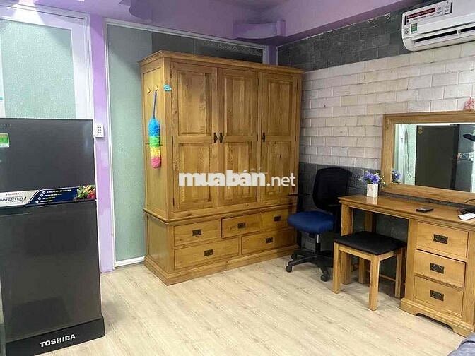 phòng studio lầu 1 - 30m2 mặt tiền đường Bình Quới