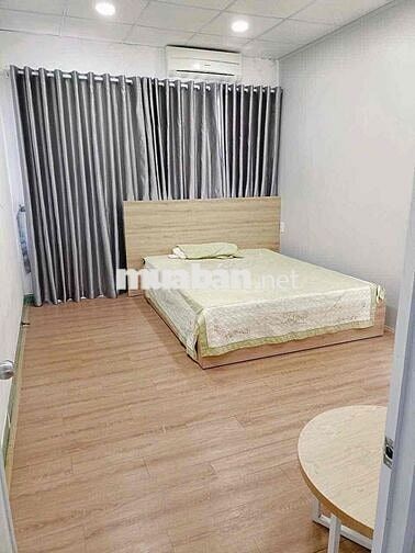 Bán Nhà 2 Tầng Giá 4tỷ Đường Ô Tô Cách Biển TP Nha Trang 300m.