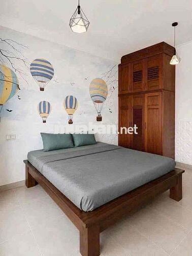 Bán Nhà 4 Tầng Mặt Tiền Cao Văn Bé Cách Bãi Tắm Biển Hòn Chồng 100m