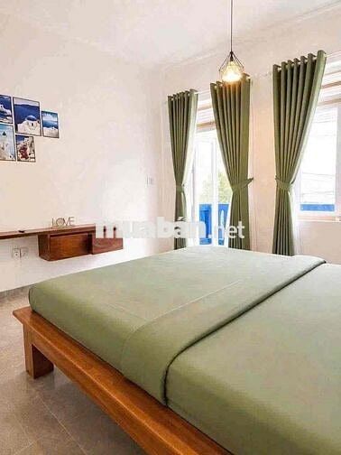 Bán Nhà 4 Tầng Mặt Tiền Cao Văn Bé Cách Bãi Tắm Biển Hòn Chồng 100m
