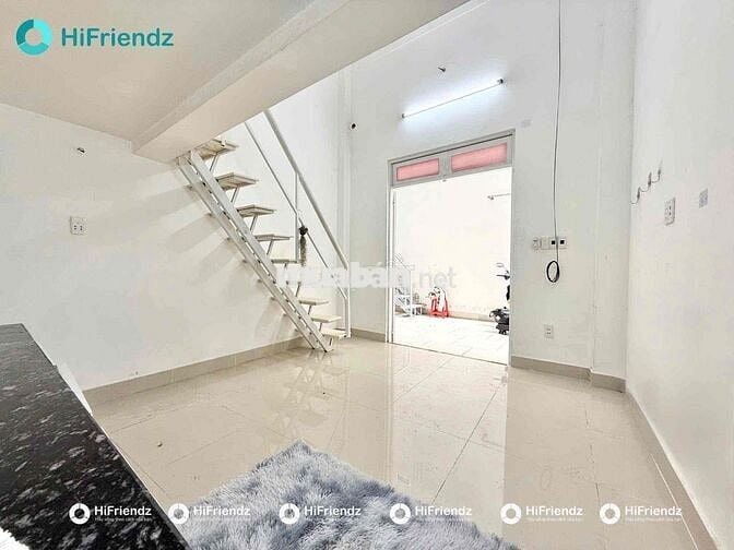 cho thuê phòng gác cao 2m sẵn máy lạnh tại làng đại học, QL1k giá rẻ