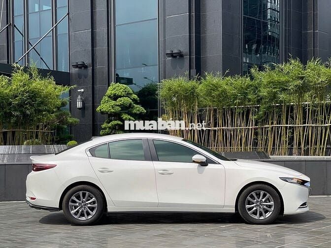 Mazda 3 2022 1.5AT Luxury Trắng Tự động