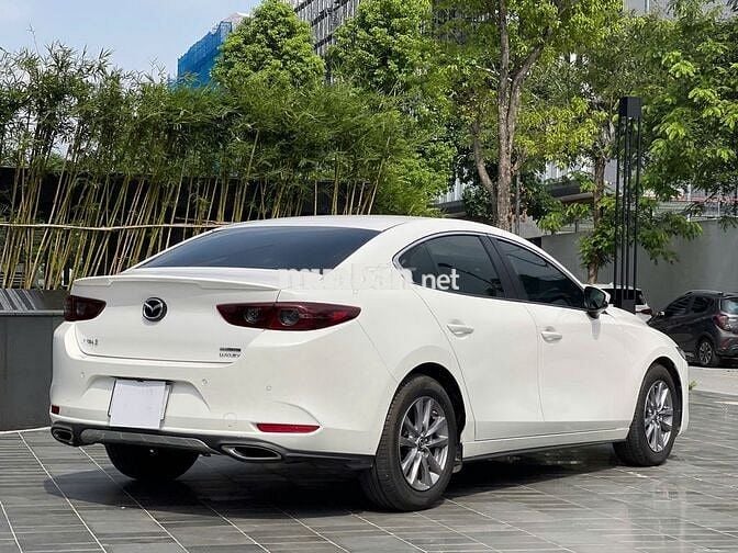 Mazda 3 2022 1.5AT Luxury Trắng Tự động
