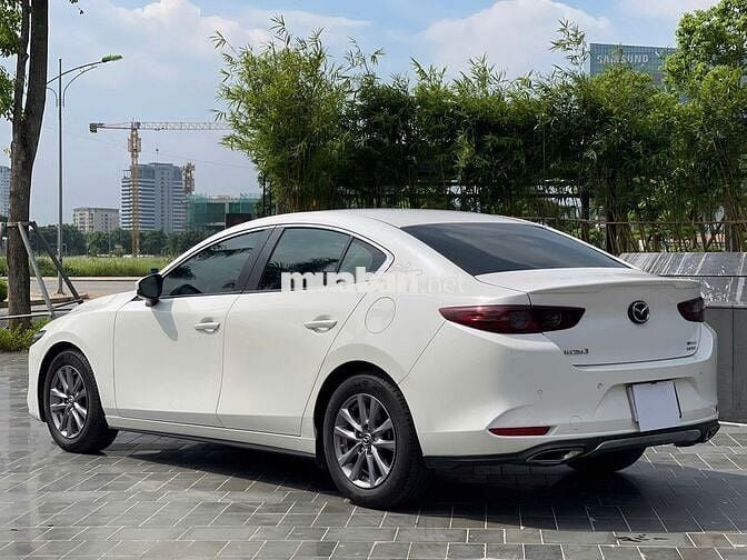 Mazda 3 2022 1.5AT Luxury Trắng Tự động