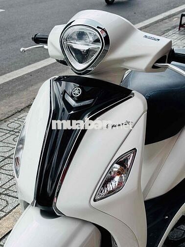 Yamaha Grande Hybrid Trắng 125cc cuối 2020