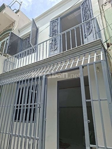 Nhà hẻm 4x16 Dương Bá Cung , đối diện bến xe miền Tây