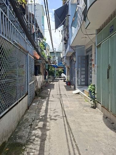 Nhà hẻm 4x16 Dương Bá Cung , đối diện bến xe miền Tây