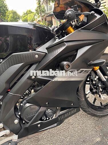 Yamaha R15 V3 10.000 km màu Đen