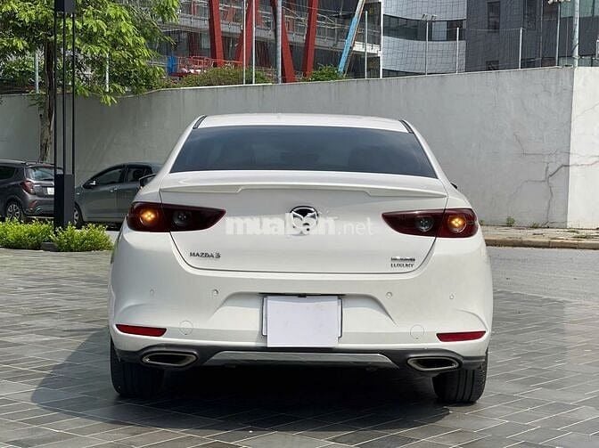 Mazda 3 2022 1.5AT Luxury Trắng Tự động
