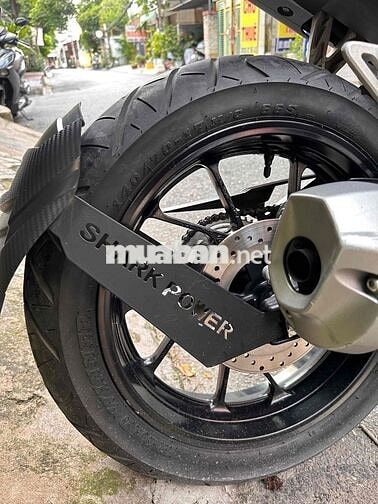 Yamaha R15 V3 10.000 km màu Đen