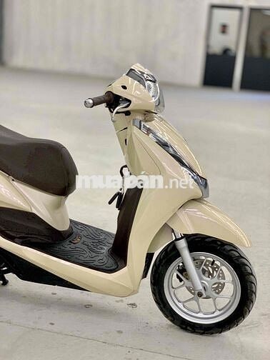 Honda Lead 125 2018 SmartKey Màu Kem Chính Chủ