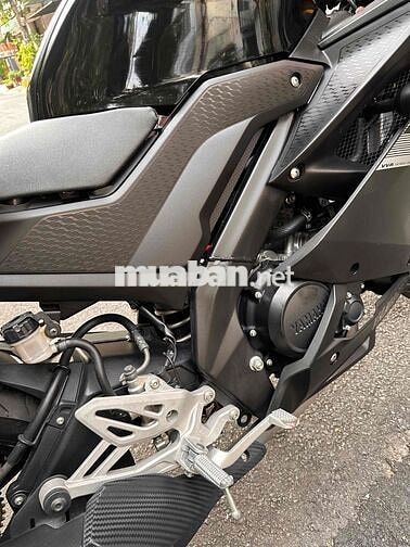 Yamaha R15 V3 10.000 km màu Đen